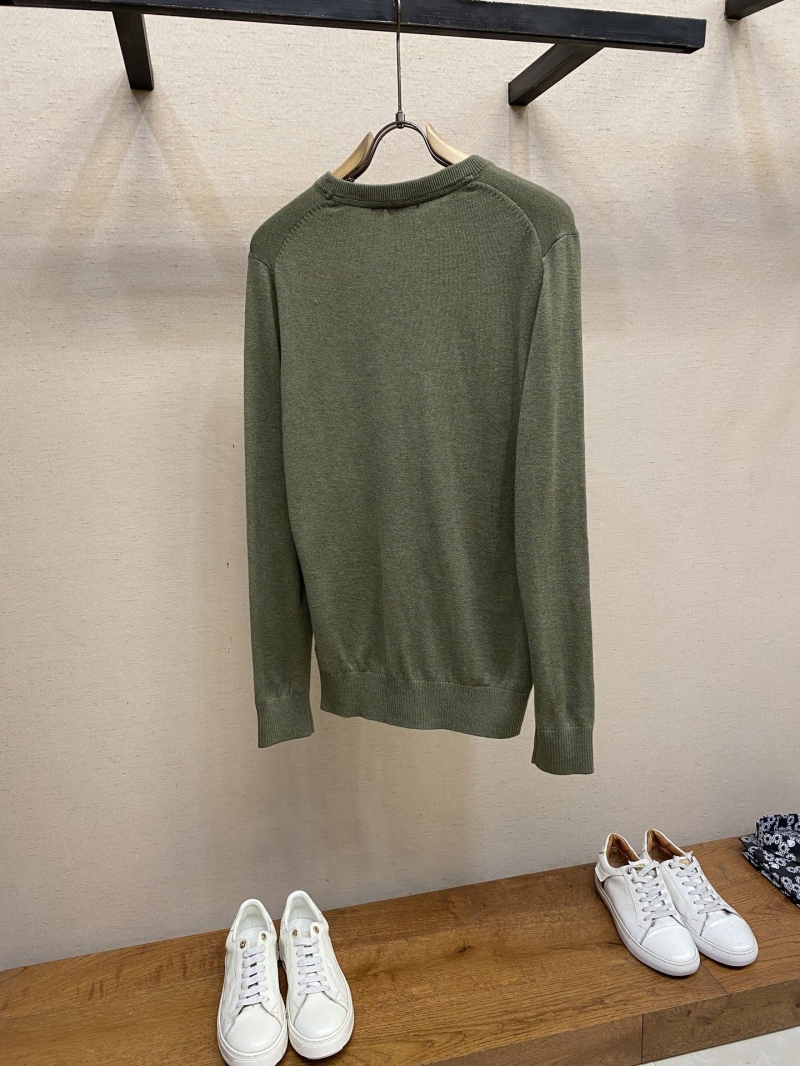 Bv*b*rry sweaters